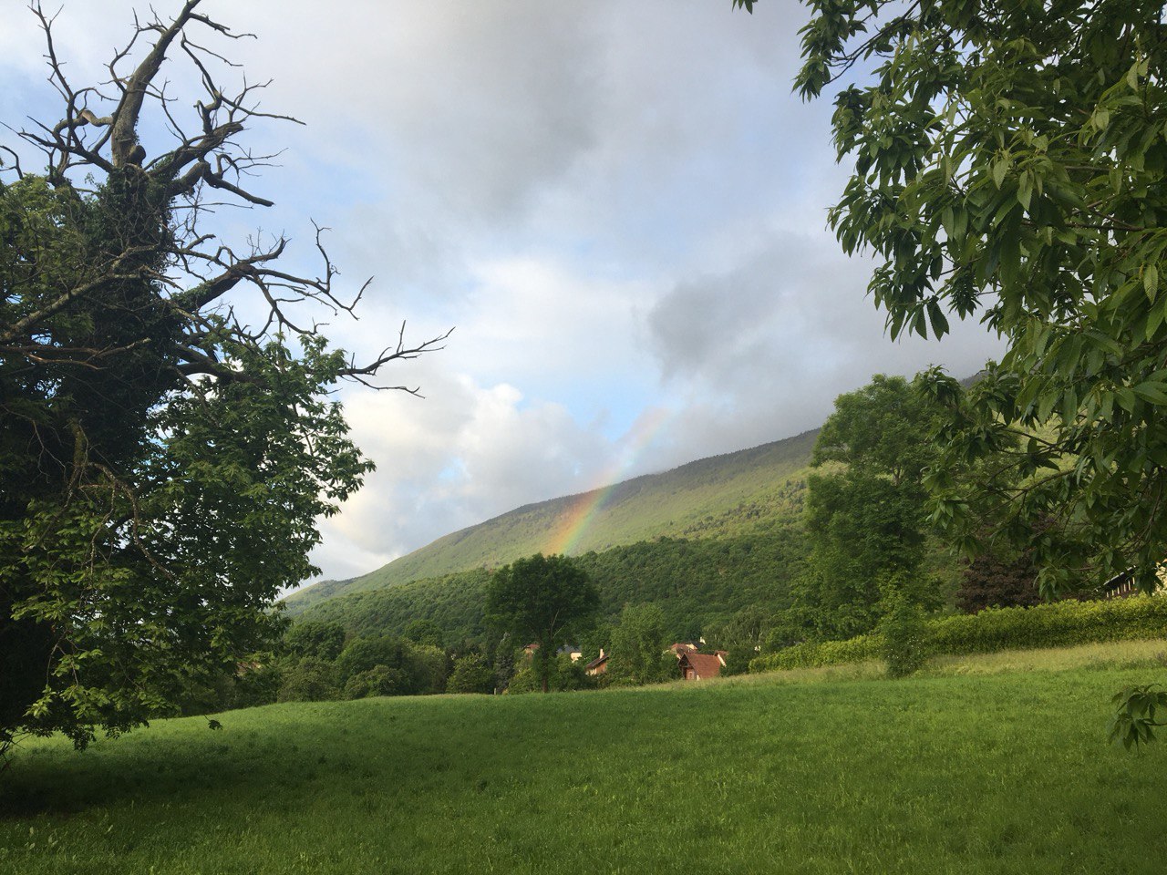 arc en ciel mont du chat